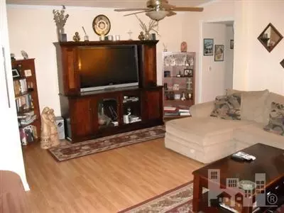 631 Bay Harbor Dr, Hampstead, NC 28443 photo 3