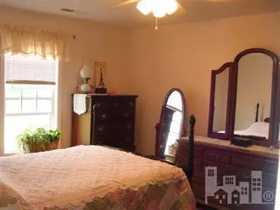 128 Derby Ln, Hampstead, NC 28443 photo 4
