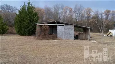 435 E Main St, Faison, NC 28341 photo 15