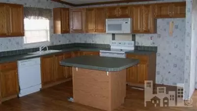 435 E Main St, Faison, NC 28341 photo 9