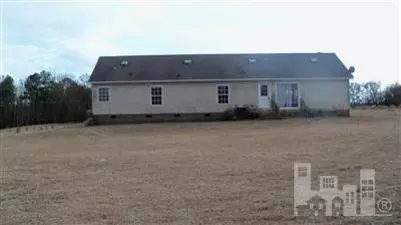 435 E Main St, Faison, NC 28341 photo 2