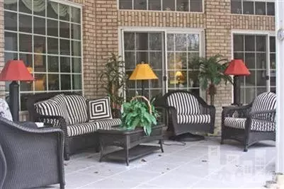 219 Mare Pond Pl, Hampstead, NC 28443 photo 5