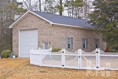 219 Mare Pond Pl, Hampstead, NC 28443 photo 4