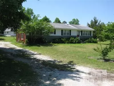 672 Hughes Rd, Hampstead, NC 28443 photo 2