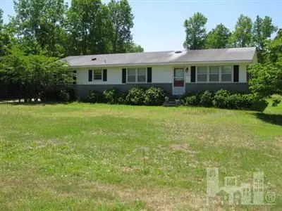 672 Hughes Rd, Hampstead, NC 28443 photo 1