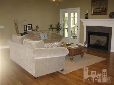109 Laughing Gull Ln, Hampstead, NC 28443 photo 3