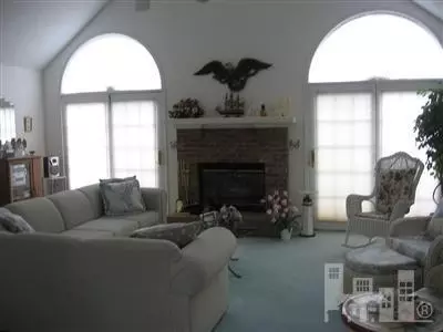 331 S Belvedere Dr, Hampstead, NC 28443 photo 3