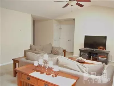 329 Oakmont Dr, Hampstead, NC 28443 photo 3
