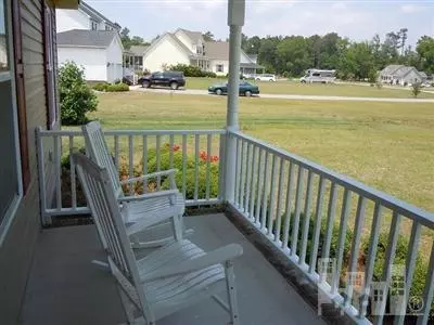 329 Oakmont Dr, Hampstead, NC 28443 photo 2