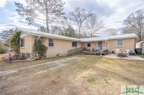 551 Harry Hagan Rd, Pembroke, GA 31321