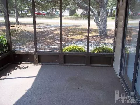 200 Cabin Ct, Hampstead, NC 28443 photo 7