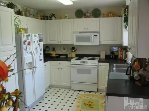 121 Derby Ln, Hampstead, NC 28443 photo 3