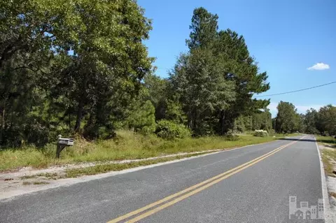 1364 Point Caswell Rd, Atkinson, NC 28421 photo 2