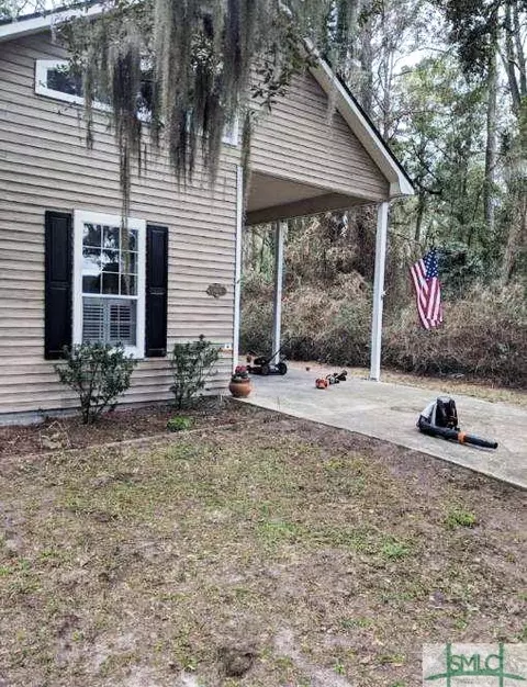 1078 W 1st St, Midway, GA 31320