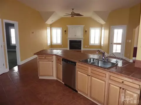 193 Castle Bay Dr, Hampstead, NC 28443 photo 8