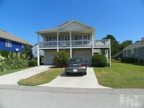 750 Sloop Pointe Ln, Kure Beach, NC 28449 photo 1