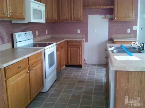 134 Four Leaf Clover Dr, Willard, NC 28478 photo 3