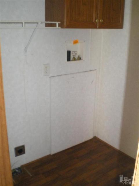 2635 Rooks Rd, Atkinson, NC 28421 photo 9