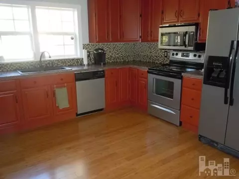 314 Pinecrest Dr, Chadbourn, NC 28431 photo 3