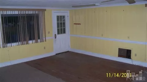 505 E Murphy St, Wallace, NC 28466 photo 6