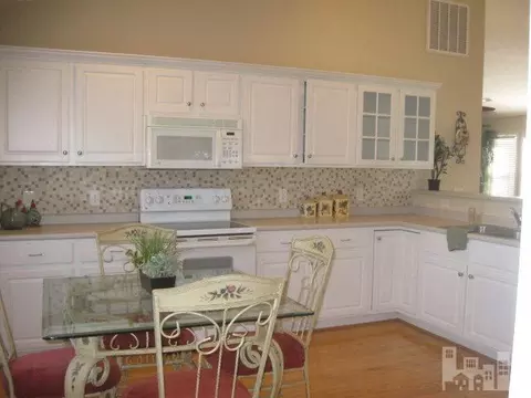106 Tanager Way, Hampstead, NC 28443 photo 6
