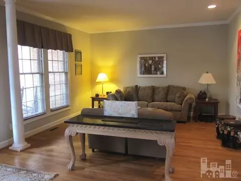 413 E Creekview Dr, Hampstead, NC 28443 photo 2