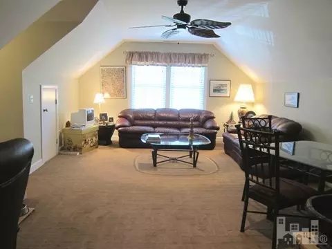 413 E Creekview Dr, Hampstead, NC 28443 photo 10