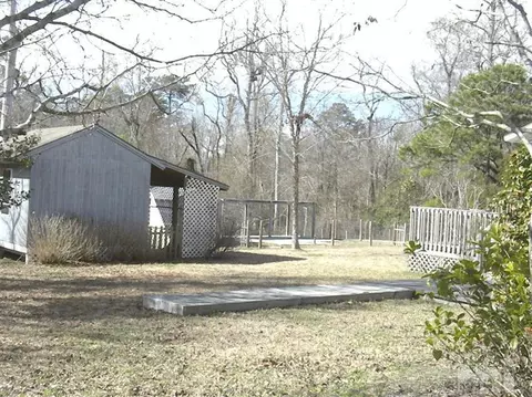 202 Cedar Ave, Hampstead, NC 28443 photo 12