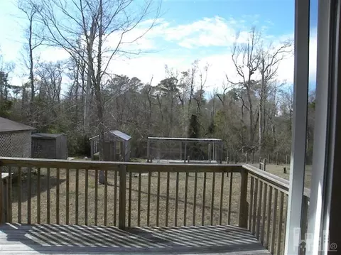 202 Cedar Ave, Hampstead, NC 28443 photo 11