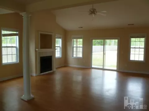 215 Gold Leaf Dr, Hampstead, NC 28443 photo 5