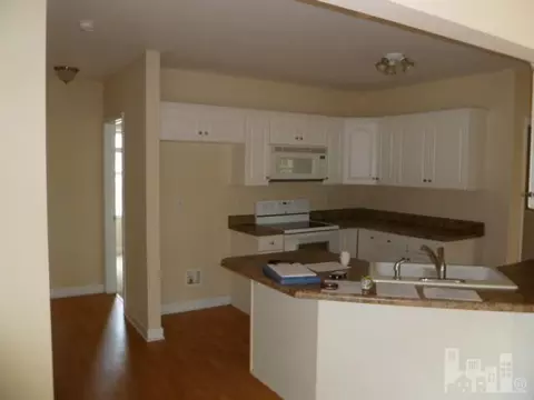 215 Gold Leaf Dr, Hampstead, NC 28443 photo 6