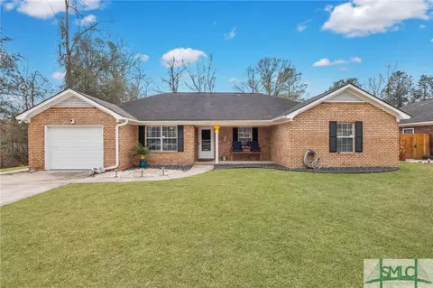425 Meloney Dr, Hinesville, GA 31313