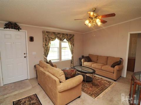 140 Cypress Cir, Hampstead, NC 28443 photo 4