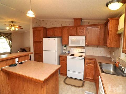 140 Cypress Cir, Hampstead, NC 28443 photo 8