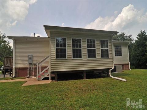 140 Cypress Cir, Hampstead, NC 28443 photo 2