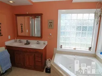 725 Sloop Pointe Ln, Kure Beach, NC 28449 photo 7