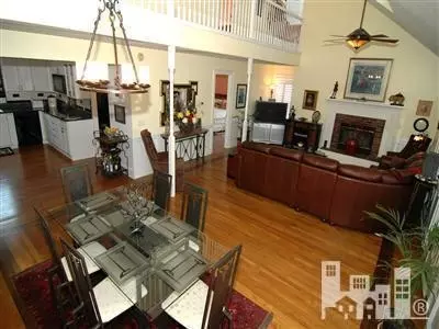 725 Sloop Pointe Ln, Kure Beach, NC 28449 photo 2