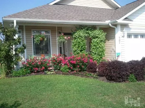 507 Azalea Dr, Hampstead, NC 28443 photo 3