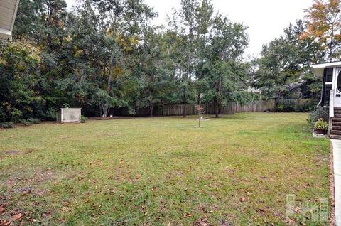 139 Groves Point Cir, Hampstead, NC 28443 photo 13