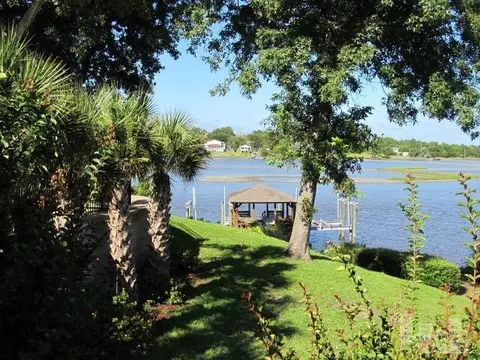 502 Ballast Point Rd, Hampstead, NC 28443 photo 8