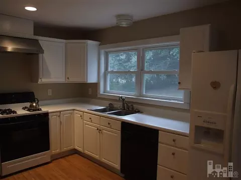 101 Newton Rd, Hampstead, NC 28443 photo 6