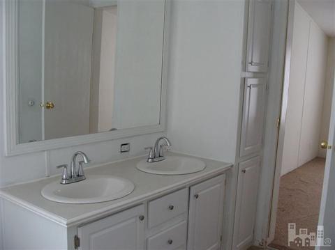 791 Rivebark Rd, Currie, NC 28435 photo 7