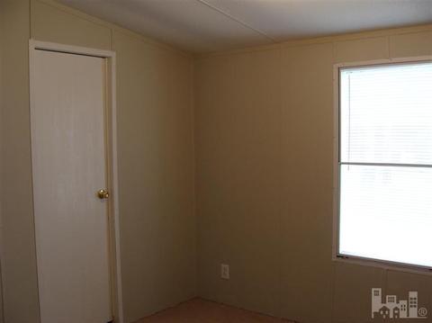 791 Rivebark Rd, Currie, NC 28435 photo 9