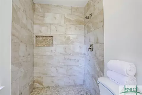 502 E 4th St, Springfield, GA 31329 photo 11