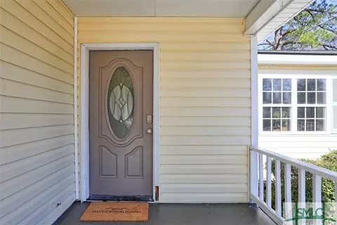 502 E 4th St, Springfield, GA 31329 photo 17