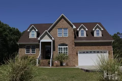 208 Sand Dollar Ln, Hampstead, NC 28443 photo 1