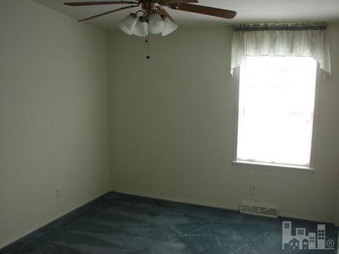 64 N Burning Tree Dr, Hampstead, NC 28443 photo 5