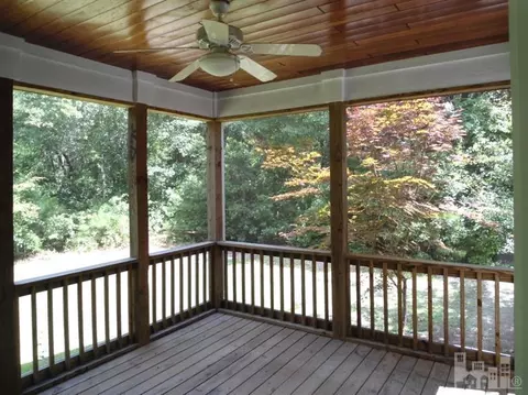 283 Hickory Point Rd, Hampstead, NC 28443 photo 5