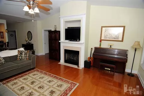511 Azalea Dr, Hampstead, NC 28443 photo 4