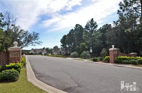 7641 Champlain Dr, Wilmington, NC 28412 photo 2